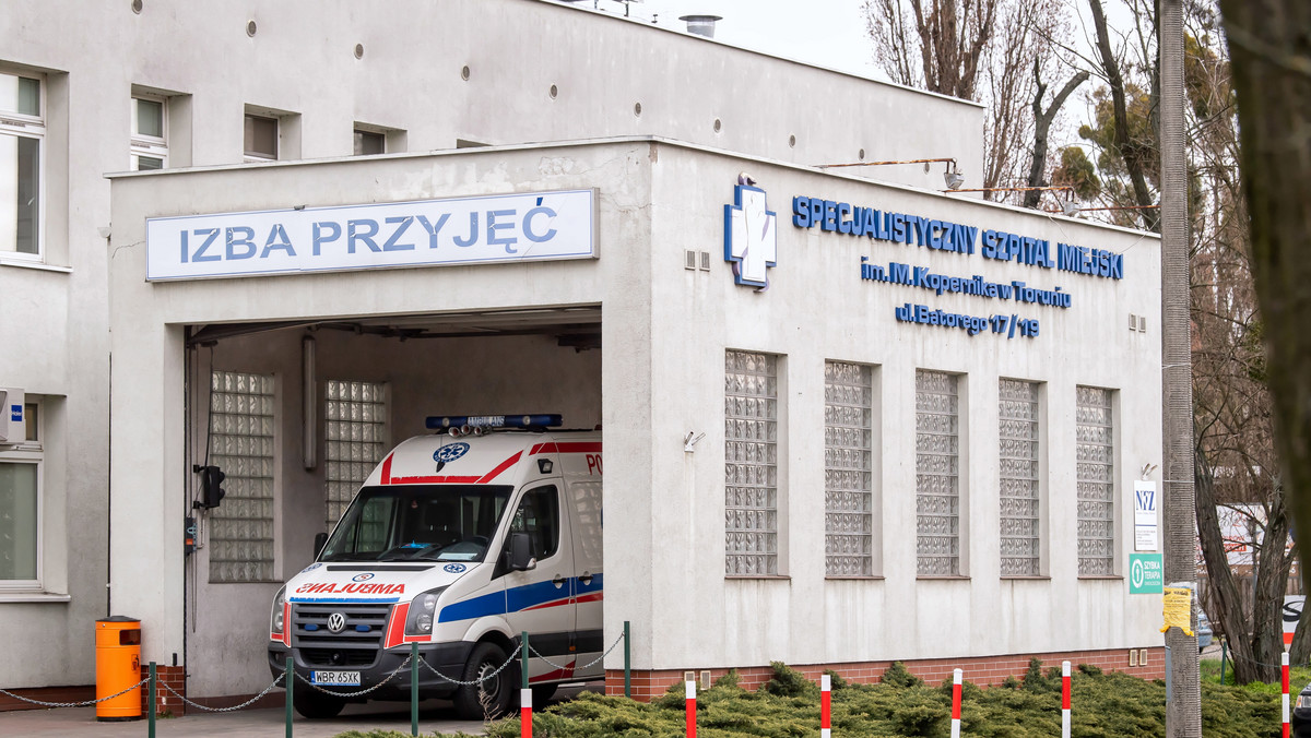Do siedmiu wzrosła liczba zawiadomień do prokuratury w sprawie możliwych nieprawidłowości w Miejskim Szpitalu Specjalistycznym w Toruniu, w którym wystąpiło duże ognisko zakażeń koronawirusem SARS-CoV-2 - poinformował rzecznik prasowy Prokuratury Okręgowej Andrzej Kukawski.