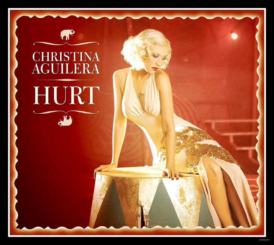 Christina Aguilera na okładce singla "Hurt"