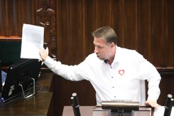 Kierwiński o referendum: Polacy odpowiedzą na pytanie: czy chcą, aby dalej rządziła banda nieudaczników