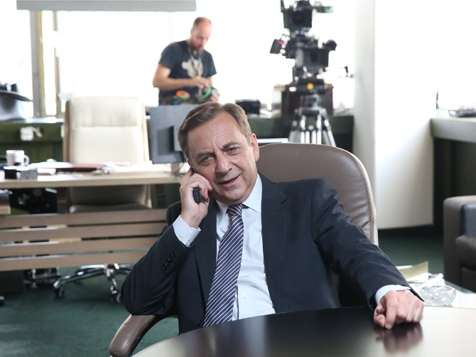 Tihomir Stanić prošle godine na snimanju serije "Ubice mog oca" u kojoj igra inspektora Predraga Marjanovića