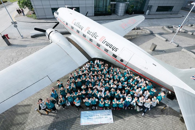 4. Cathay Pacific