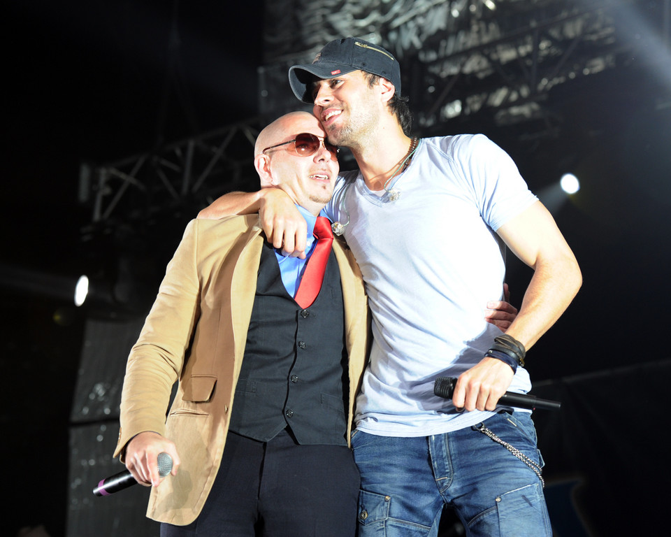 Pitbull i Enrique Iglesias (fot. Getty Images)
