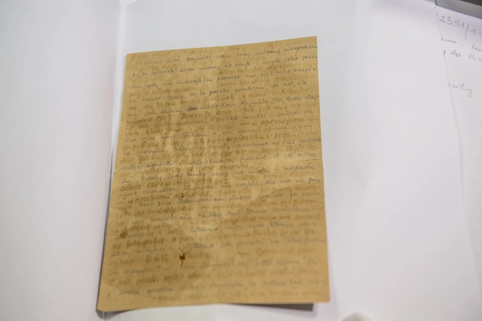 Šifrovane poruke iz logora