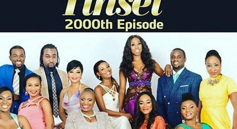 Tinsel 2000th episode 