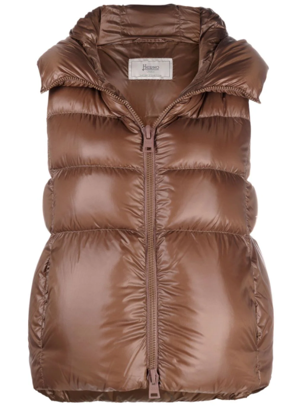 Veste marron matelassée de Herno, CHF 595.–, via Farfetch.