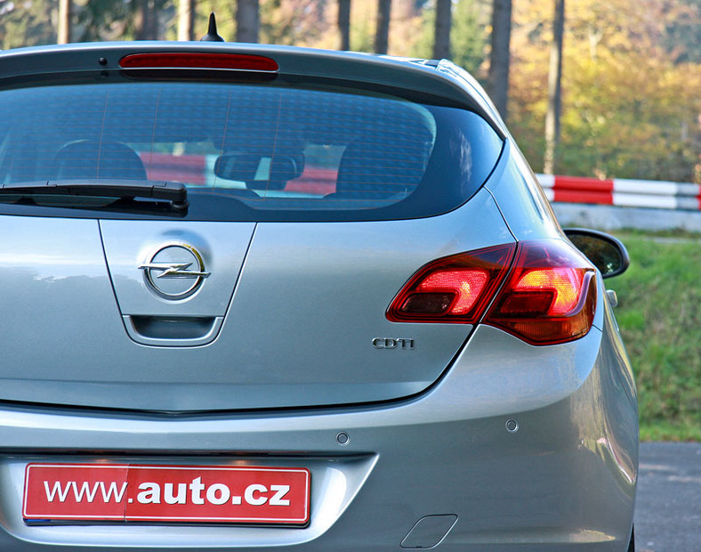 Opel Astra: pierwsze wrażenia z jazdy