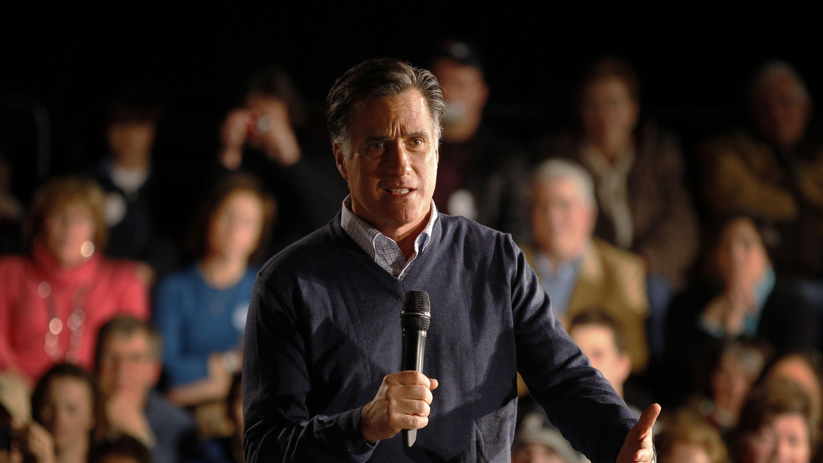 Były gubernator Massachusetts, Mitt Romney, zwyciężył w prawyborach republikańskich w stanie Maine. Tego samego dnia uzyskał też największe poparcie w sondażowym głosowaniu na konferencji konserwatystów (CPAC) w Waszyngtonie.