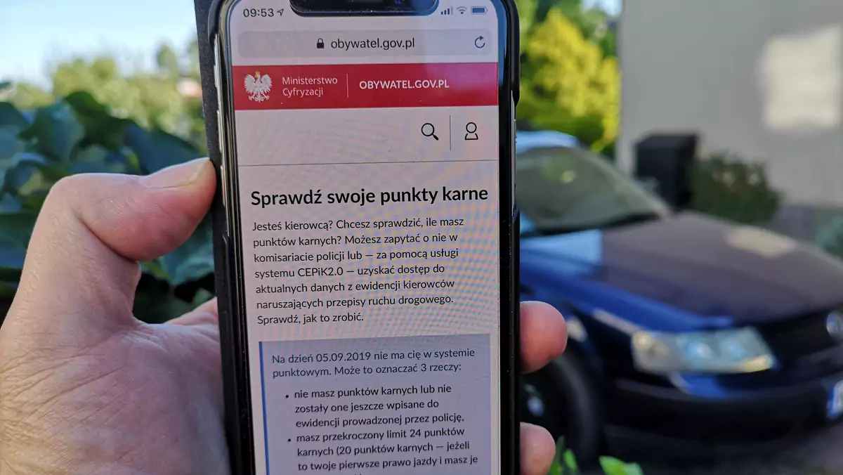 Kontrola punktów karnych w telefonie