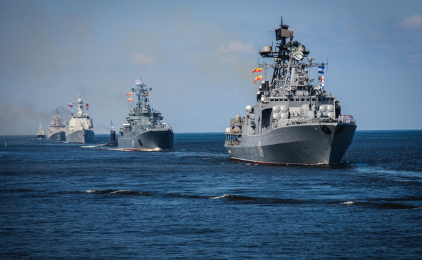 Rosyjskie okręty na Morzu Kaspijskim. Szojgu: To część szerszych manewrów