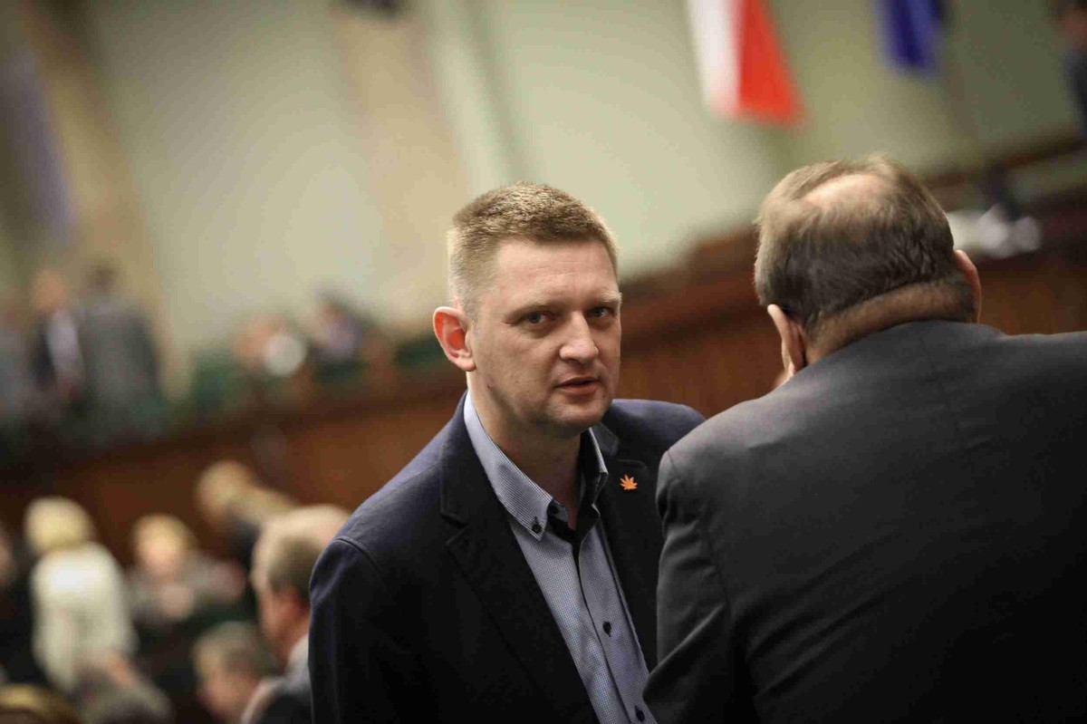 9. miejsce - Andrzej Rozenek (RP) to poseł-debiutant. Kapituła podkreśliła, że znakomicie odnajduje się w świecie nowych technologii, które wykorzystuje w codziennej pracy.