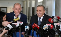 Suski o inicjatywie Koalicji Europejskiej: Schetyna strzelił sobie w kolano