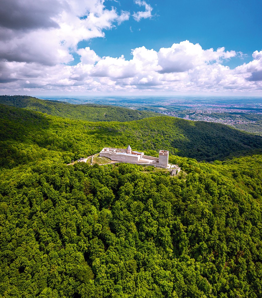 Srednjevekovna tvrđava Medvedgrad