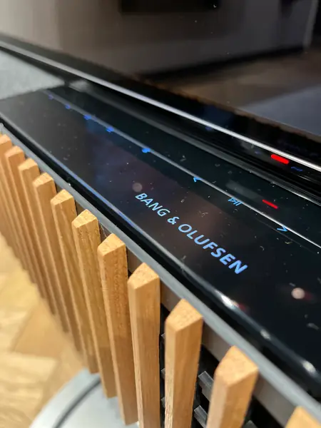 Przetestowaliśmy nowy soundbar Bang&amp;Olufsen, Beosound Theatre