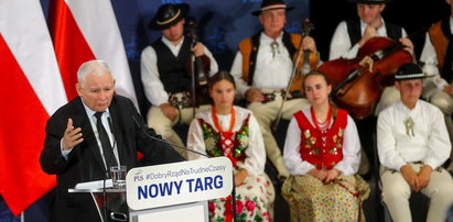 Jarosław Kaczyński nawołuje do stworzenia armii. Ma się przydać w czasie wyborów