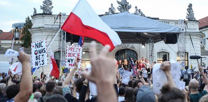 Inwigilacja opozycji. Policjanci wątpili w rozkazy?!