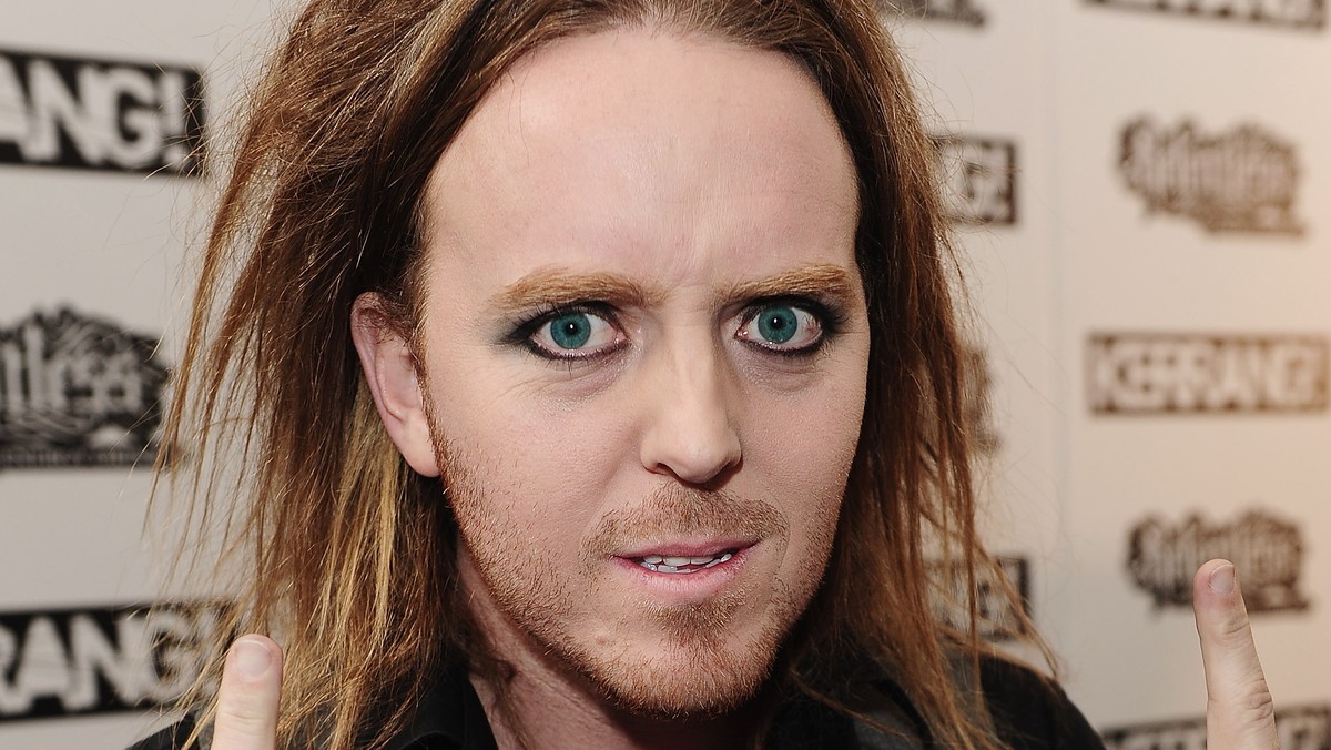 Brytyjsko-australijski komik Tim Minchin, który jest zaprzysięgłym ateistą i w swoich występach jawnie szydzi z Boga i religii, opisuje swoją trasę po amerykańskim "pasie biblijnym", a zwłaszcza w Teksasie. Jak został przyjęty w tym ultrakonserwatywnym rejonie, i czy bał się o własne życie?