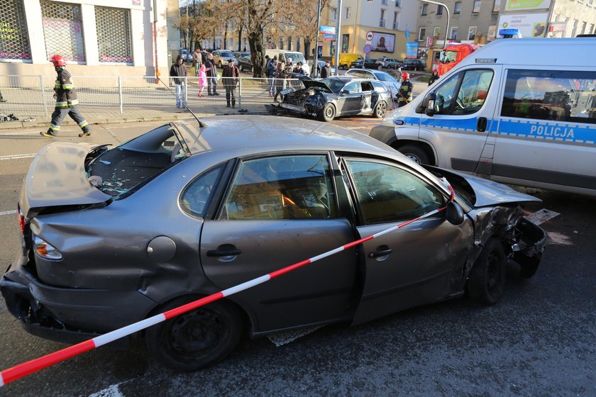 Kierowca Seata doprowadził do zderzenia z Audi na Zachodniej przy Lutomierskiej