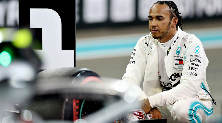 Lewis Hamilton állítja, nem követel nagy fizetésemelést. /Fotó: Getty Images