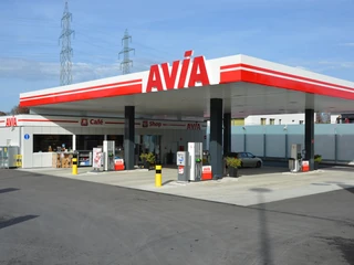 Avia