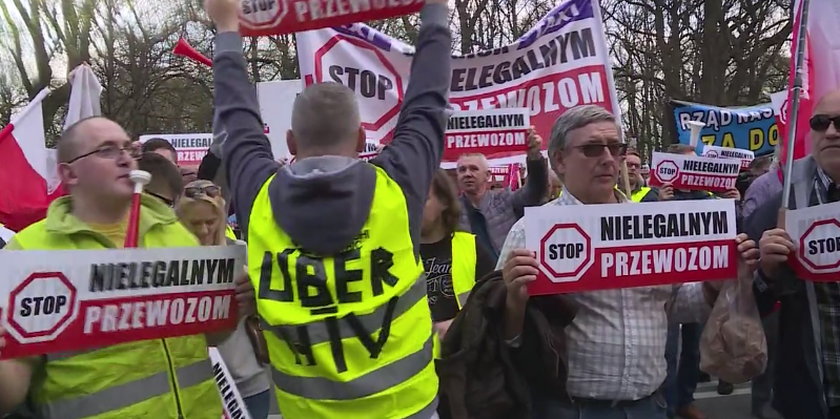 Strajk taksówkarzy w Warszawie