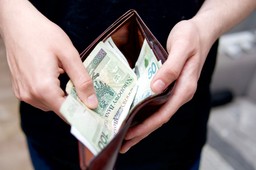 Rząd zaskoczył wszystkich tak dużą podwyżką minimalnego wynagrodzenia