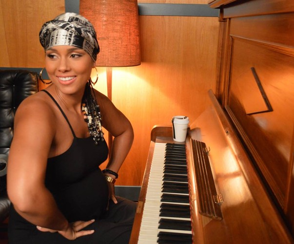 Zaangażowana, nowa Alicia Keys