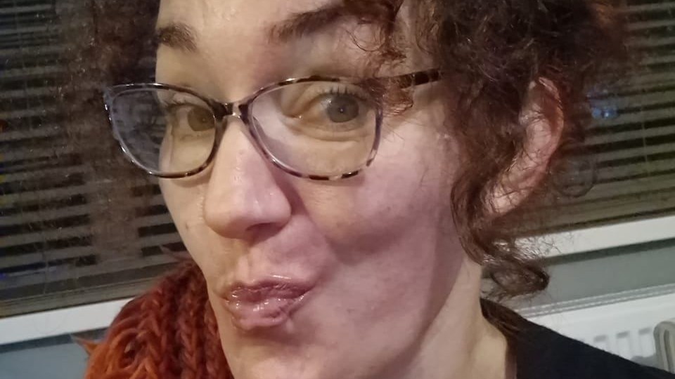 Kezia Kecibas.