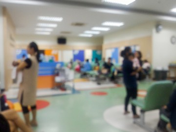 Meghalt egy gyermek miután egyik kórházból a másikba küldték kruppos köhögéssel