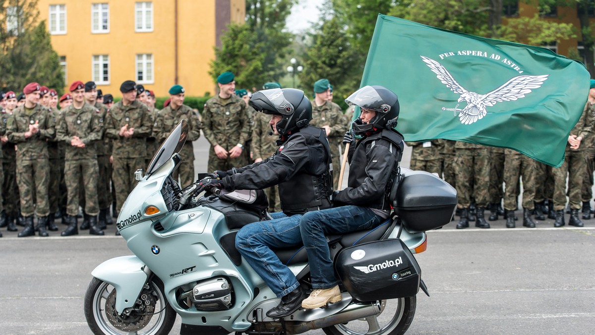 WROCŁAW MOTOCYKLOWY RAJD PAMIĘCI BITWA O MONTE CASSINO (uczestnicy rajdu)