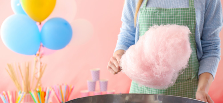 Przypomnij sobie smak dzieciństwa – saturator i gadżet do waty cukrowej możesz mieć w domu