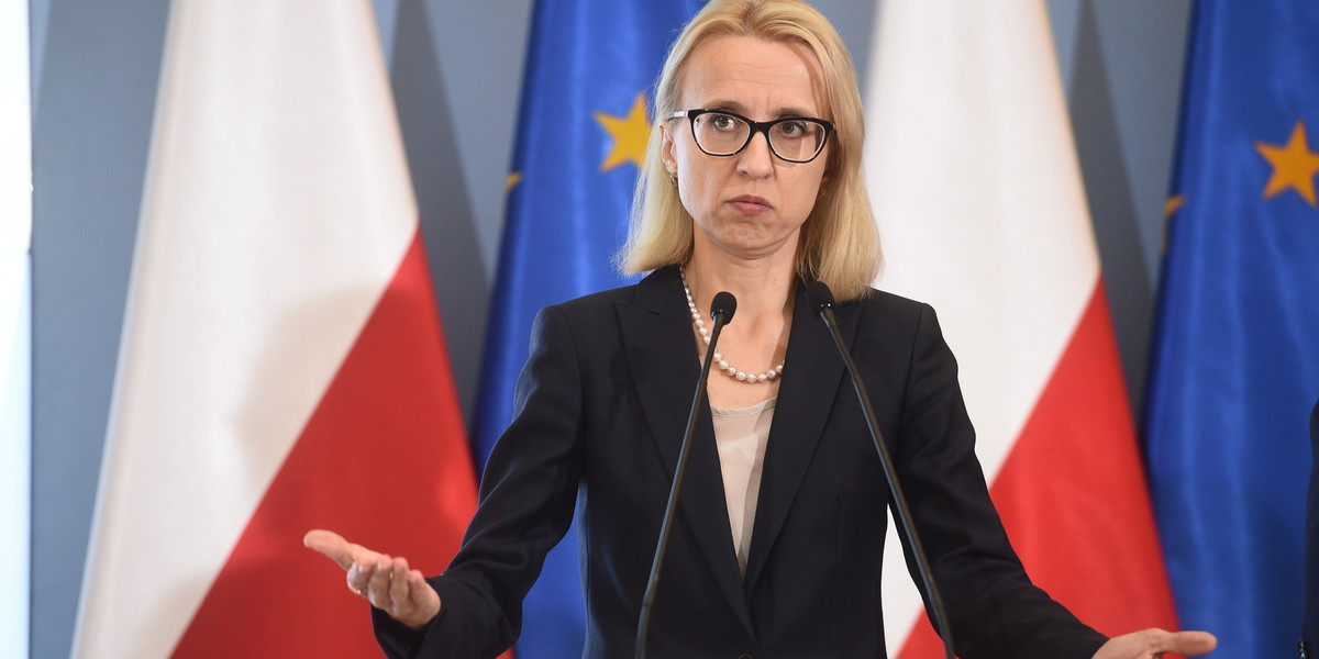 Teresa Czerwińska, szefowa MF, chce bardzo wesprzeć polskie inwestycje. Resort masowo zwraca VAT przedsiębiorcom