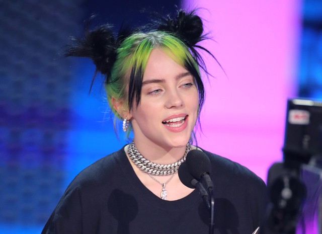 Leesik az állad a 12 éves Billie Eilish énekhangjától