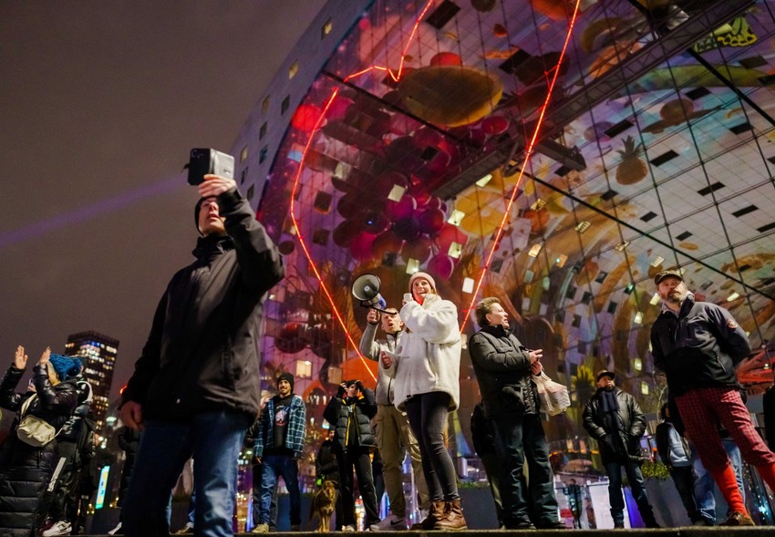 Neredi u Holandiji - Roterdam