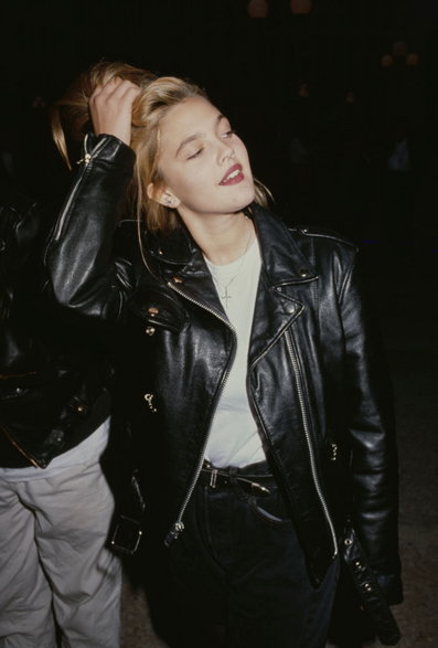 Drew Barrymore w 1990 r.