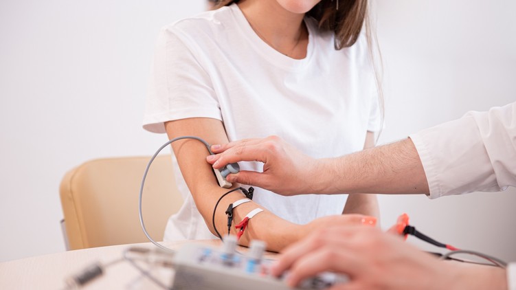 Mi az EMG Elektromiográfia vizsgálat leírás