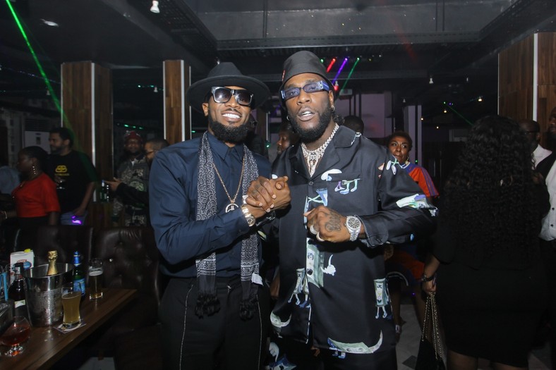 The birthday boy with music icon, D'banj [BukoHQ] 