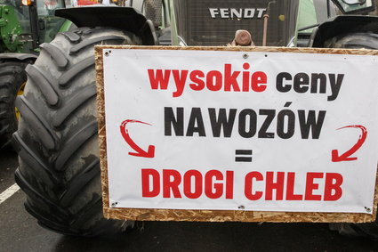 Inwazja Rosji podwyższy ceny w Polsce. Ekonomiści liczą skutki ataku na Ukrainę