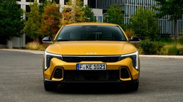 oto nowa kia zamiast sportage. jest ładna, szybka i wygodna. cena?