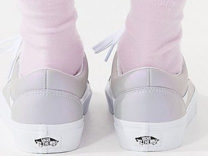 Ettől az álomszép Vans cipőtől unikornislánynak, felhőkön lépkedő hercegnőnek érzed magad