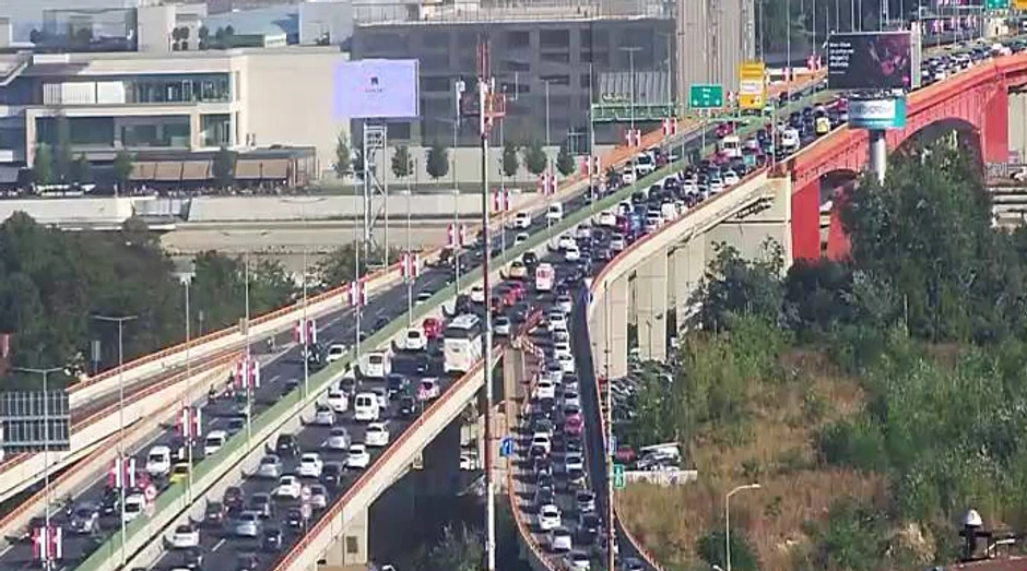 Gužva na Gazeli u pravcu ka gradu