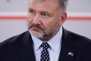 „Uzurpacja wykoślawionej kompetencji sądu dyscyplinarnego”. KRS krytykuje pomysły ministra Żurka