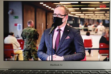 Niedzielski: Sytuacja na Śląsku jest krytyczna. Główne źródło zakażeń? Ruch graniczny