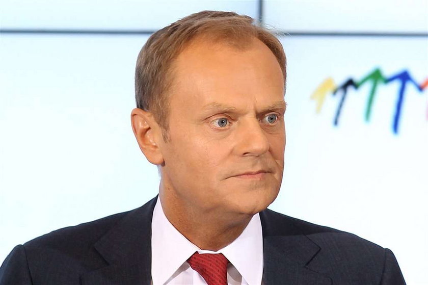 Tusk: Rodziny nie zobaczą wcześniej raportu