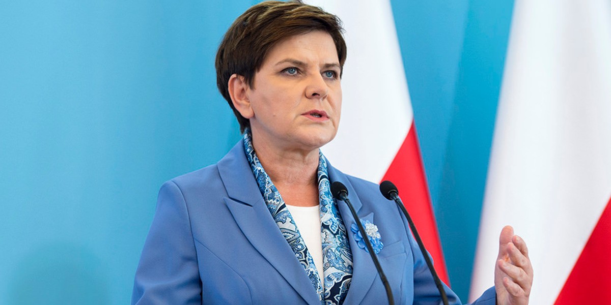 Premier Szydło opowiada się za wszystkimi wolnymi niedzielami od handlu