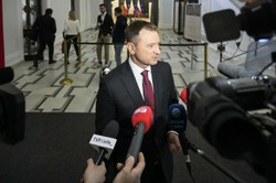 Zemsta ministra sportu za gwizdy i wyzwiska. Sławomir Nitras odgryzł się kibicom GKS Katowice