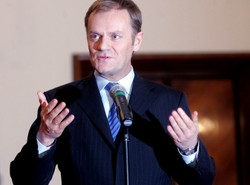 Tusk idzie na ustępstwa wobec Rosji