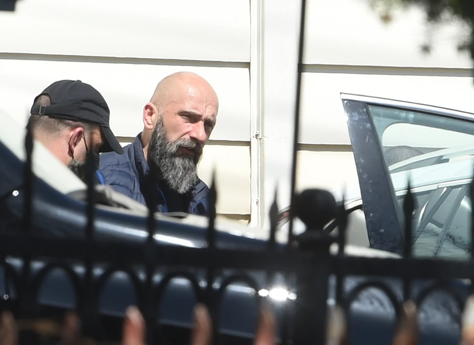 Privođenje njegovog obezbeđenja