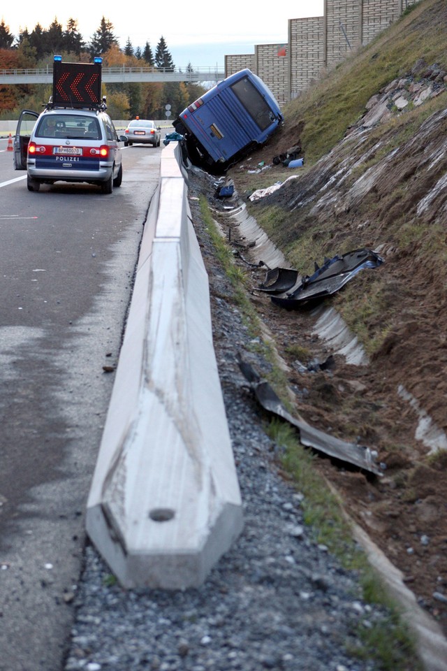 WYPADEK węgierskiego autokaru