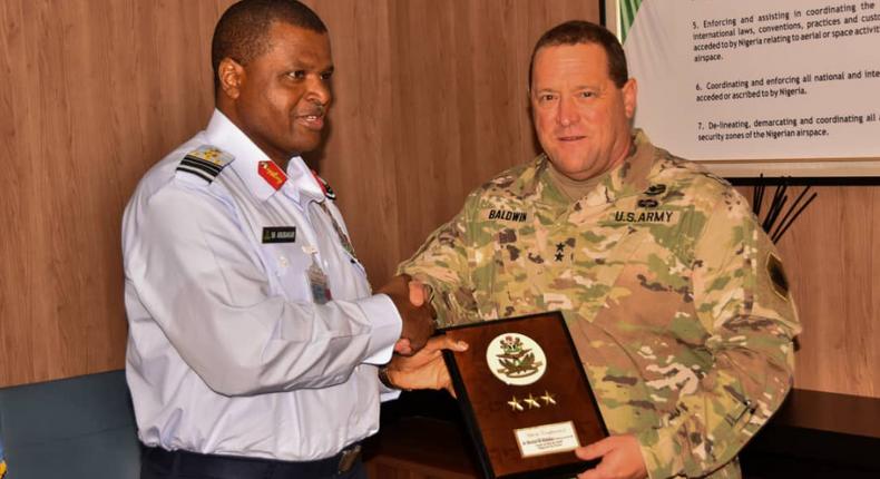 Chief of the Air Staff (CAS), Air Marshal Sadique Abubakar and the Adjutant General California National Guard, Maj.-Gen. David Baldwin  [Twitter/@NigAirForce]