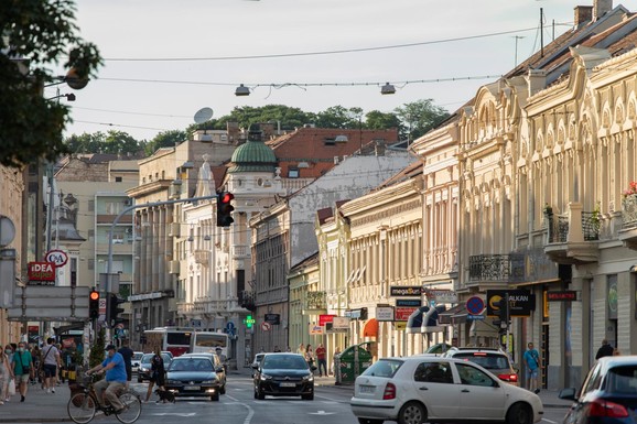 NOVA PRAVILA PARKIRANJA U ZEMUNU Plava zona menja boju od OVOG datuma: Evo šta to znači i koje su CENE